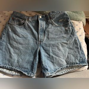 Levi’s 501 dad shorts